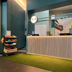 Hotell Graz-hbf, Graz